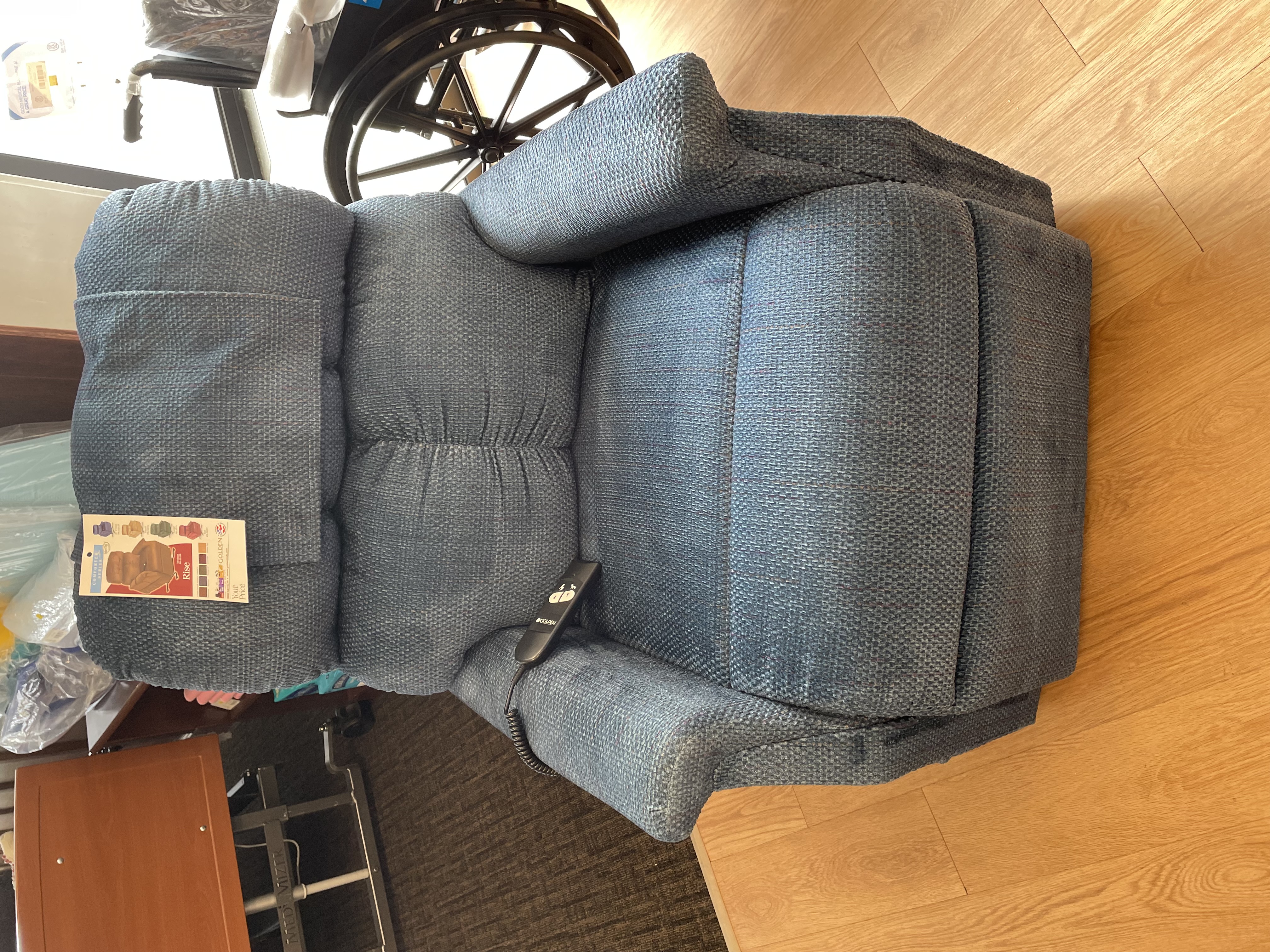 Golden Tech Recliner/ Lift Chair Product Image