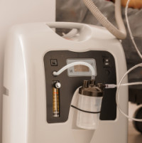 Home Oxygen Concentrator with tubing